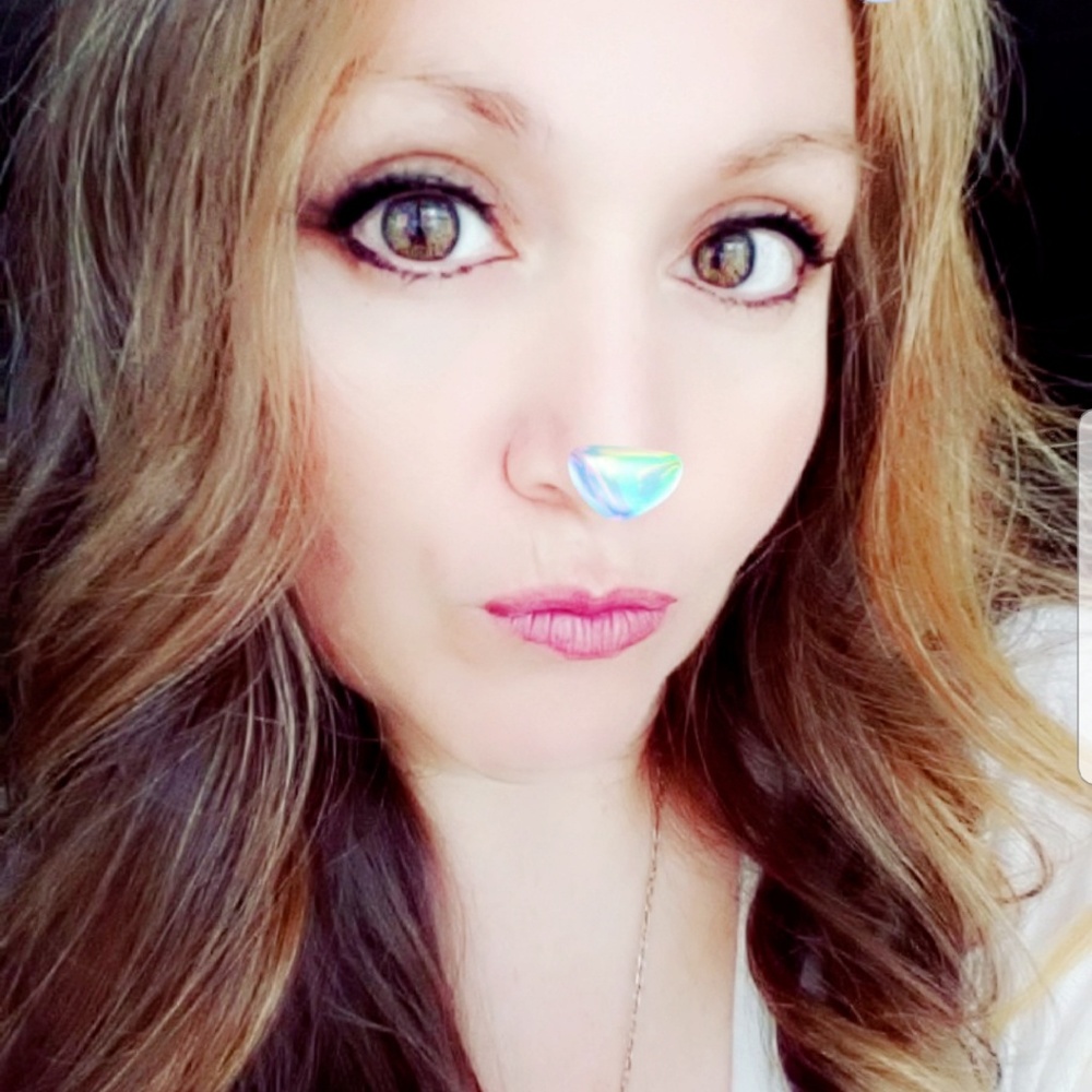 Meet your Posher, Lydia